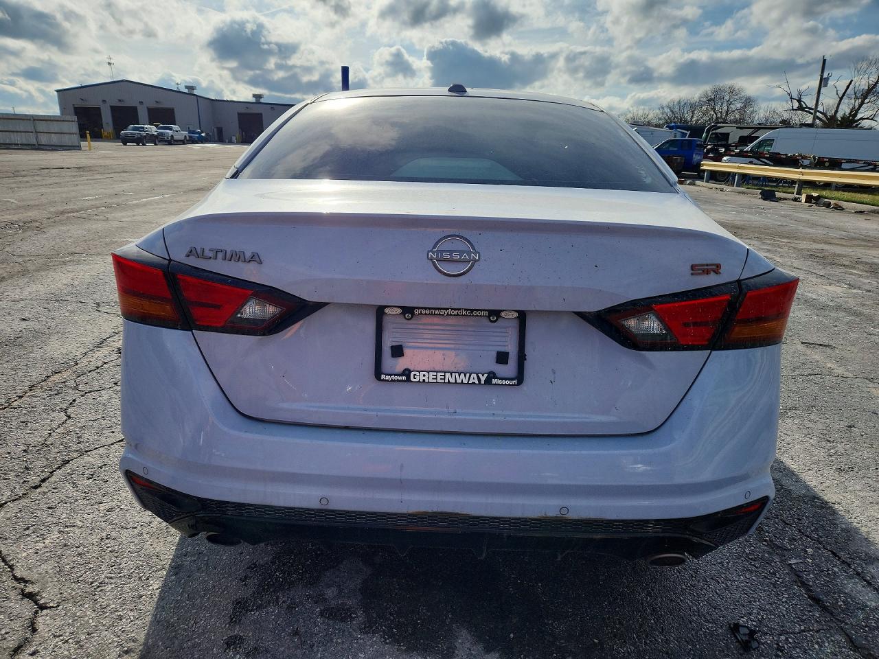 2024 NISSAN ALTIMA SR photo 6