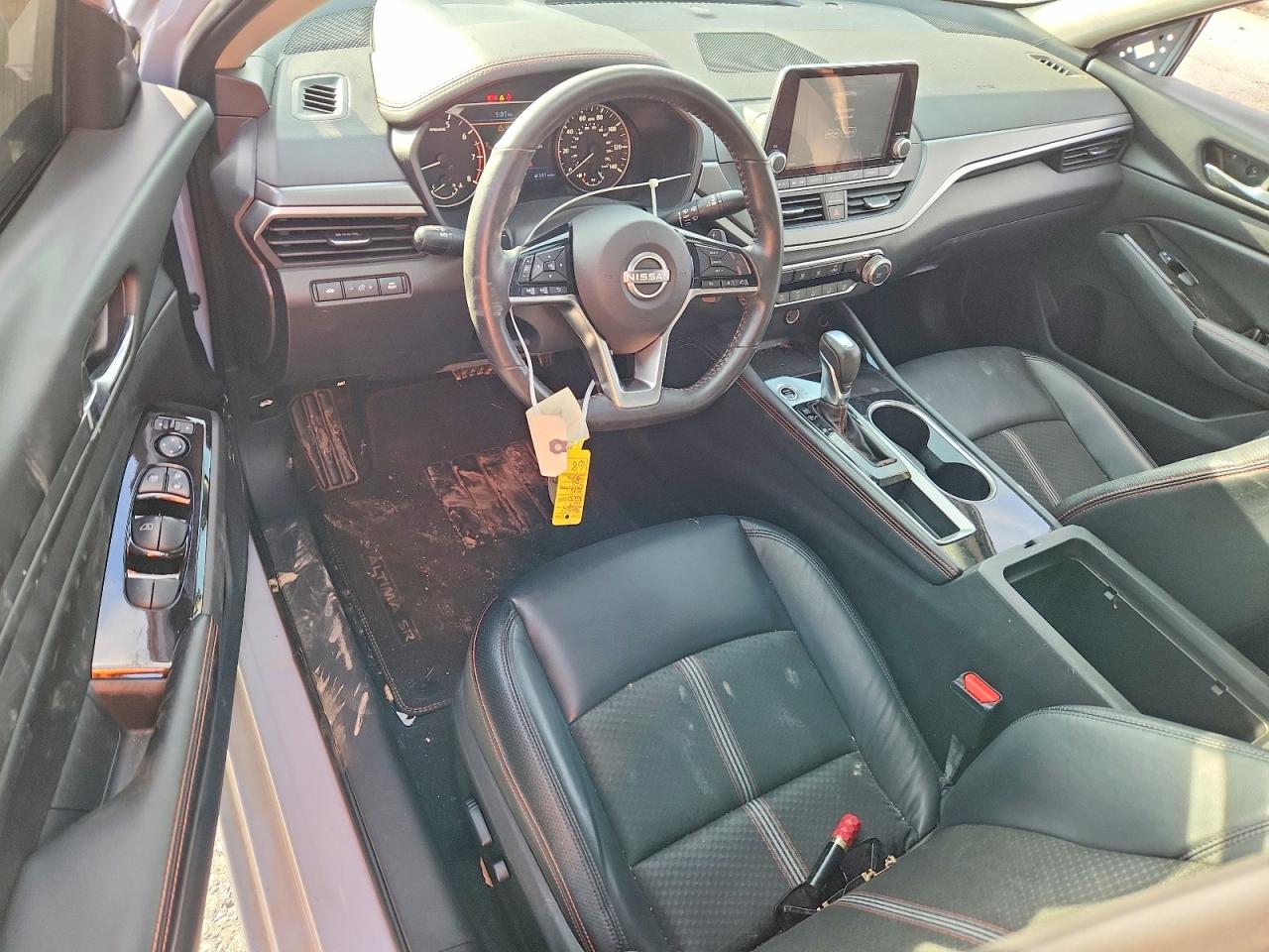 2024 NISSAN ALTIMA SR photo 8