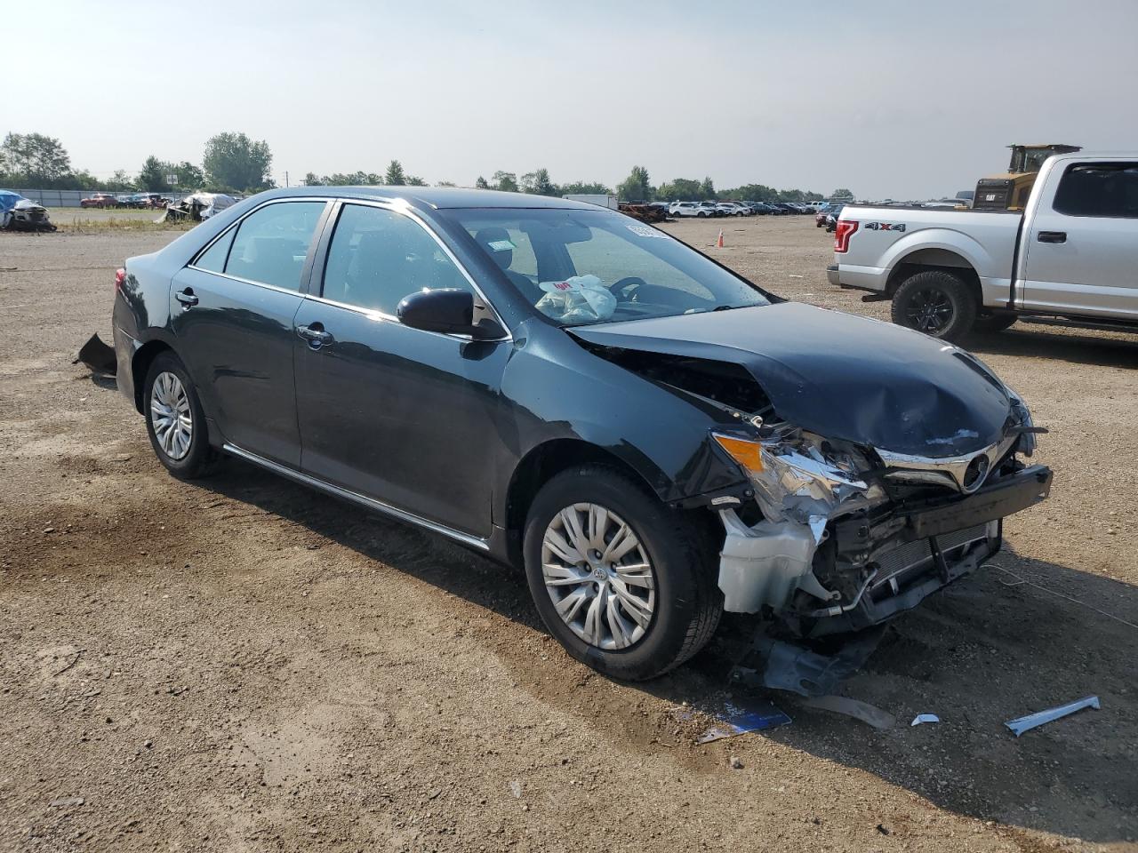 2012 TOYOTA CAMRY LE photo 10