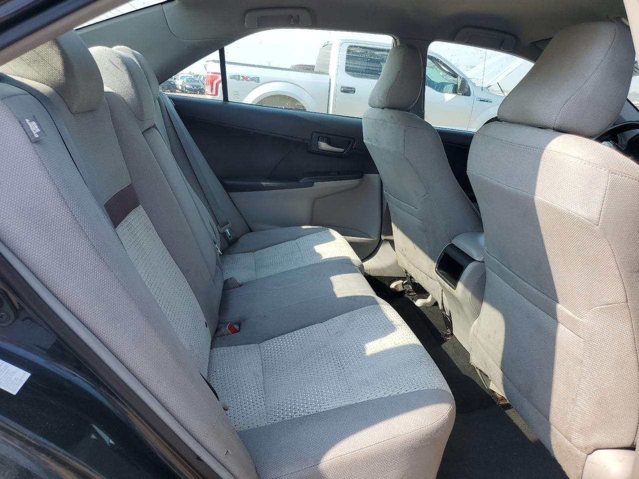 2012 TOYOTA CAMRY LE photo 28