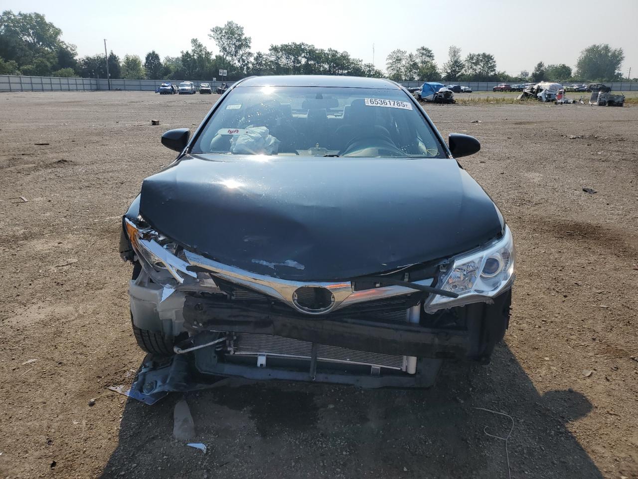 2012 TOYOTA CAMRY LE photo 13