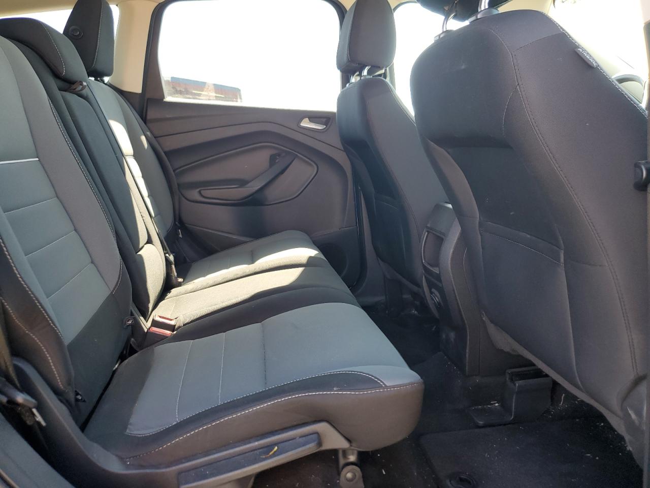 2014 FORD ESCAPE SE photo 31