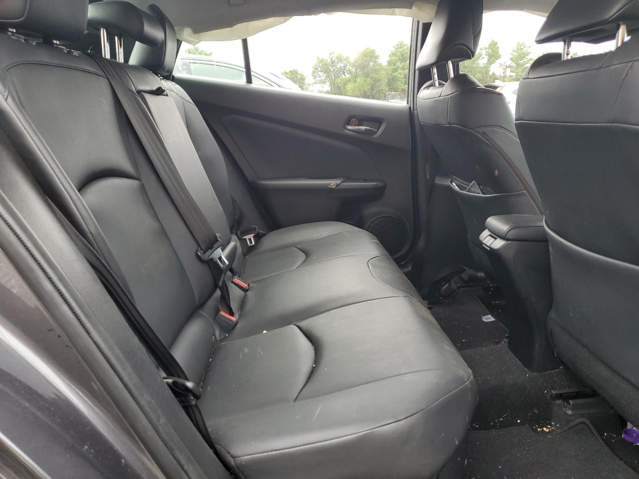 2019 TOYOTA PRIUS photo 10