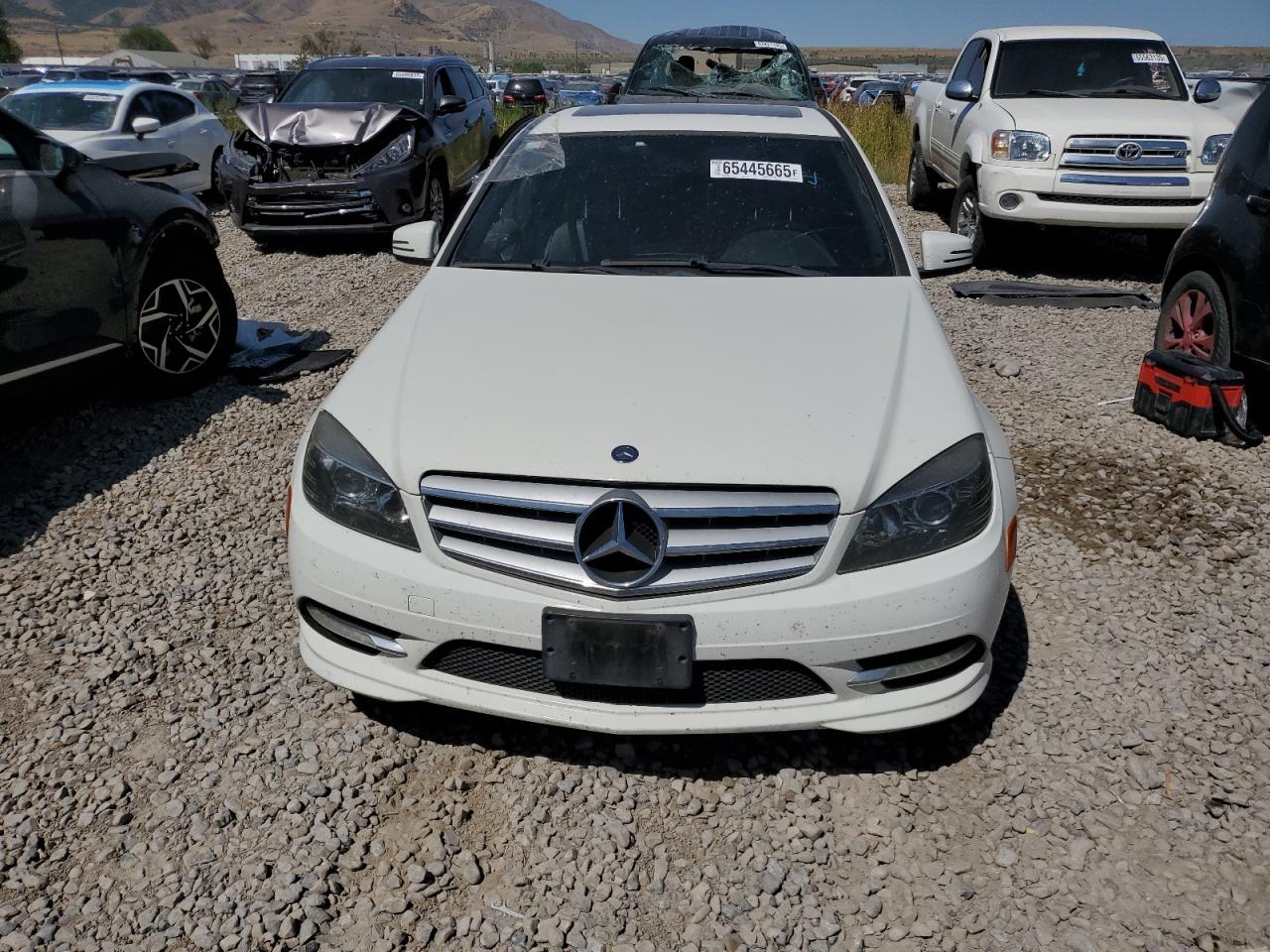 2011 MERCEDES-BENZ C 300 photo 5