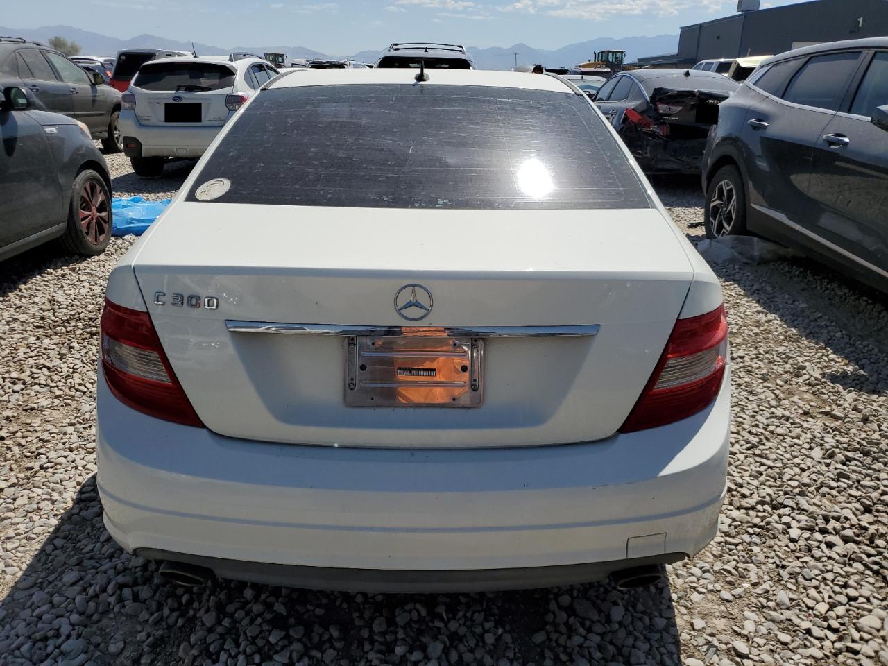 2011 MERCEDES-BENZ C 300 photo 6