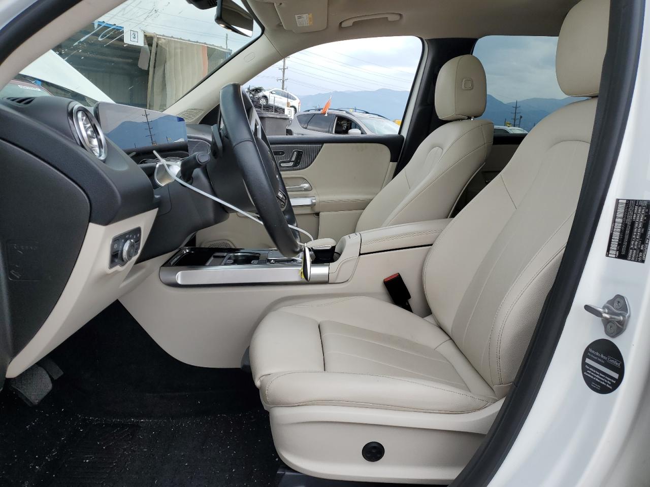 2021 MERCEDES-BENZ GLB 250 4MATIC photo 7