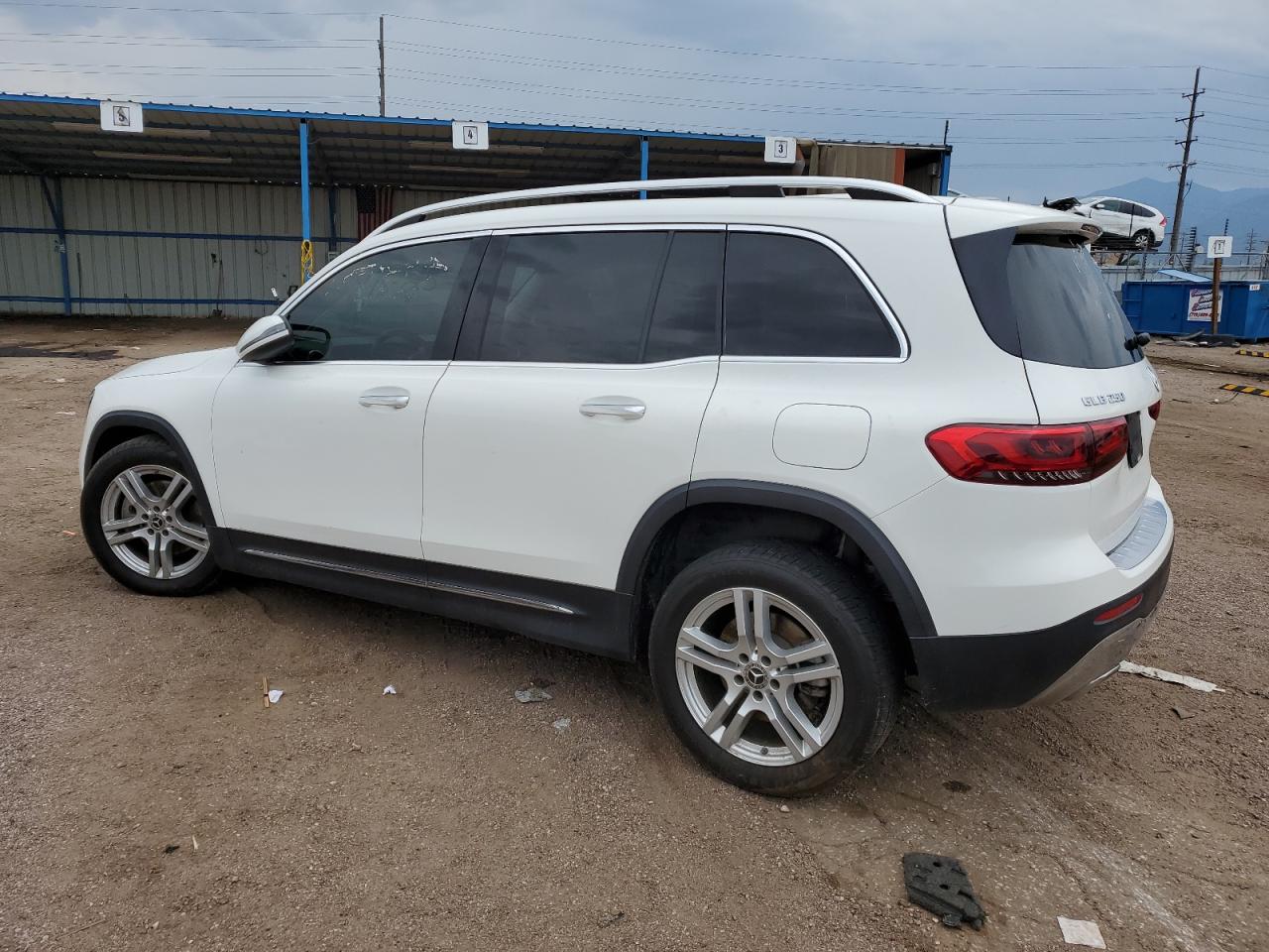 2021 MERCEDES-BENZ GLB 250 4MATIC photo 2