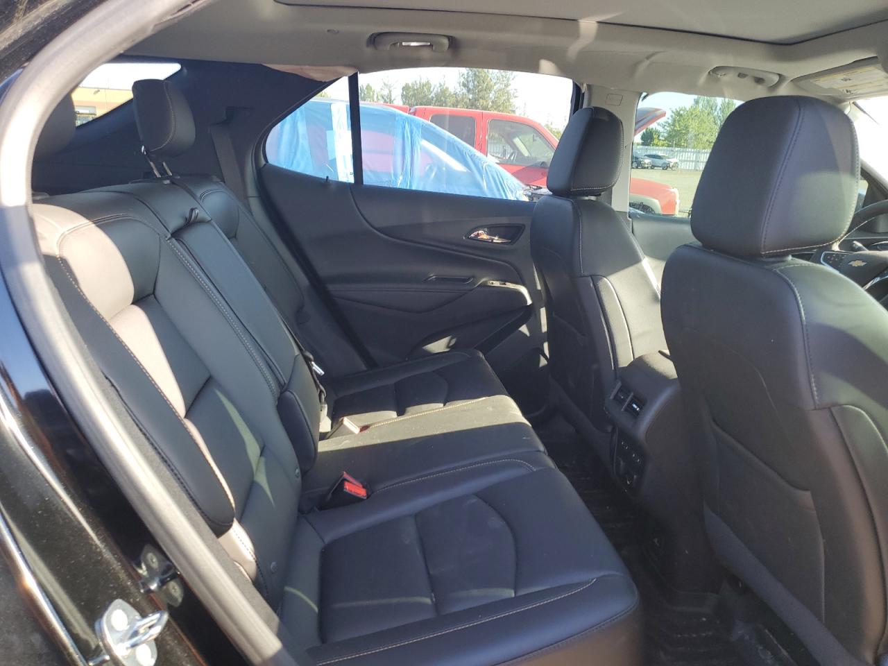 2018 CHEVROLET EQUINOX PREMIER photo 21