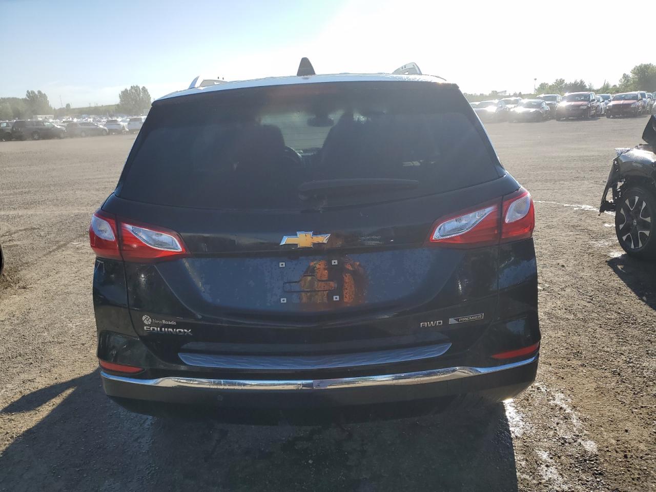 2018 CHEVROLET EQUINOX PREMIER photo 11