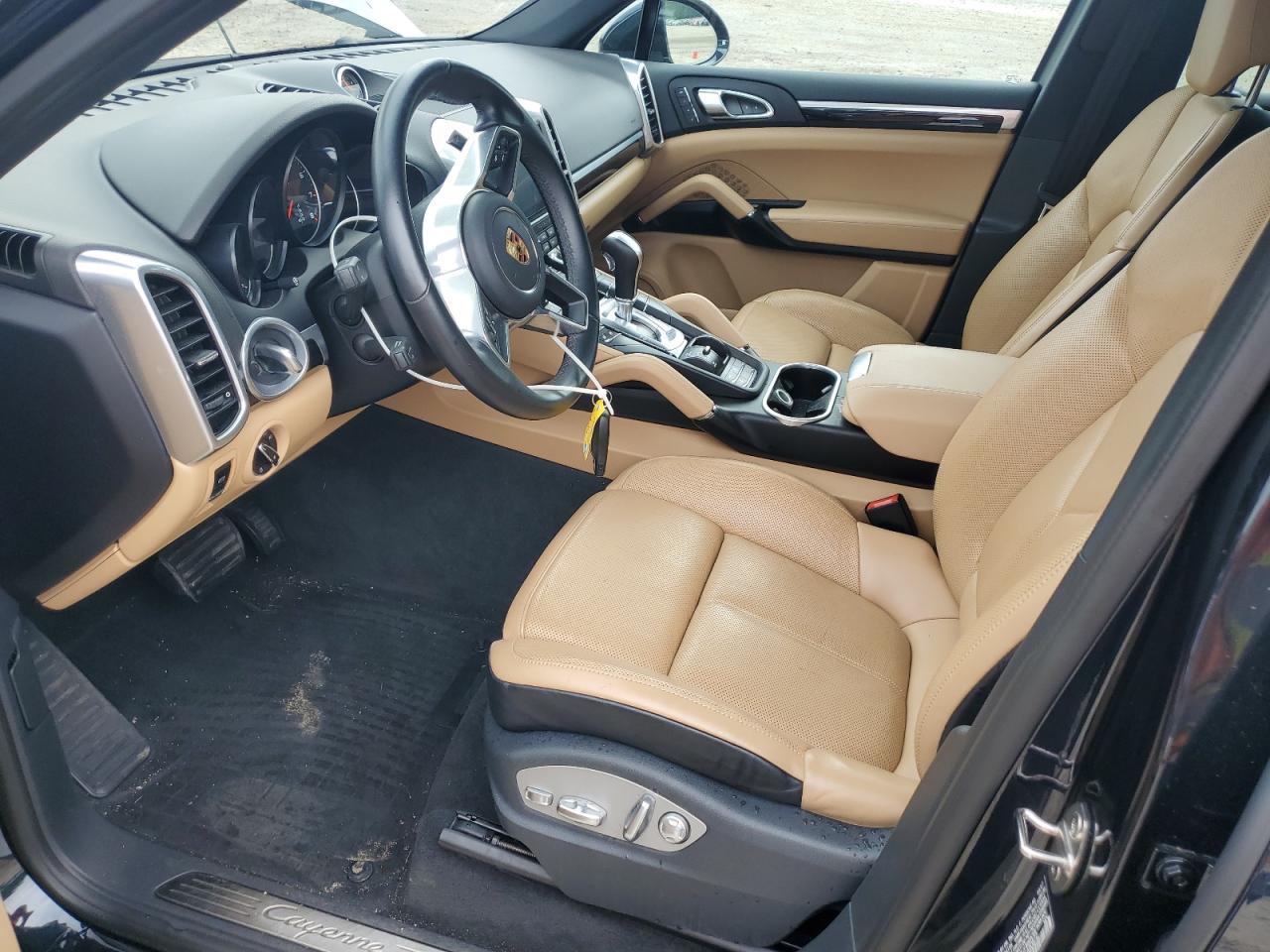 2017 PORSCHE CAYENNE photo 7
