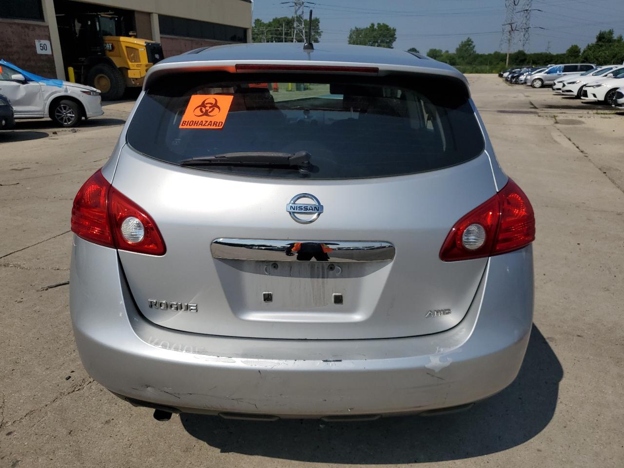2013 NISSAN ROGUE S photo 11