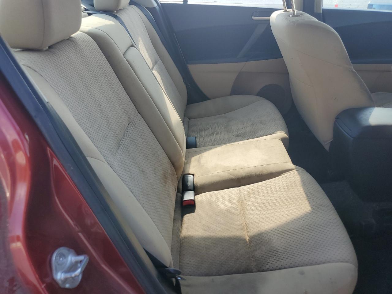 2010 MAZDA 3 I photo 28