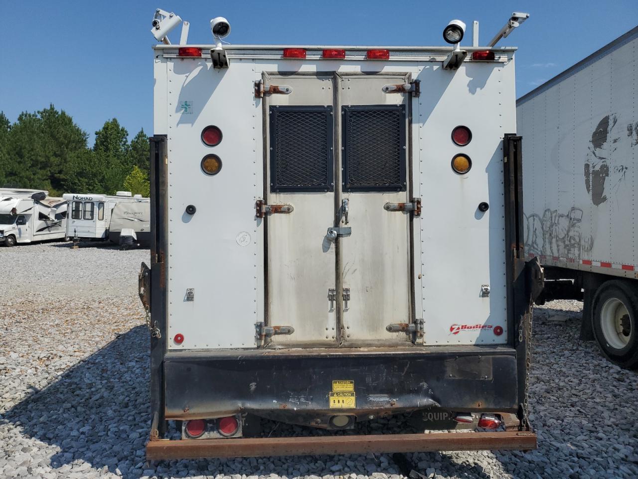 2009 FORD ECONOLINE E450 SUPER DUTY CUTAWAY VAN photo 16
