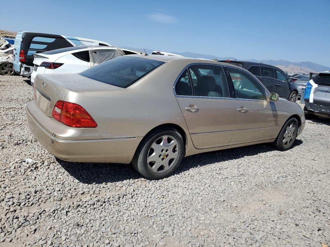 2001 LEXUS LS 430 photo 5