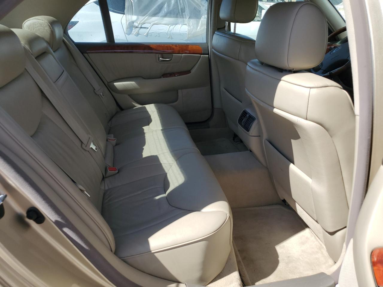 2001 LEXUS LS 430 photo 19