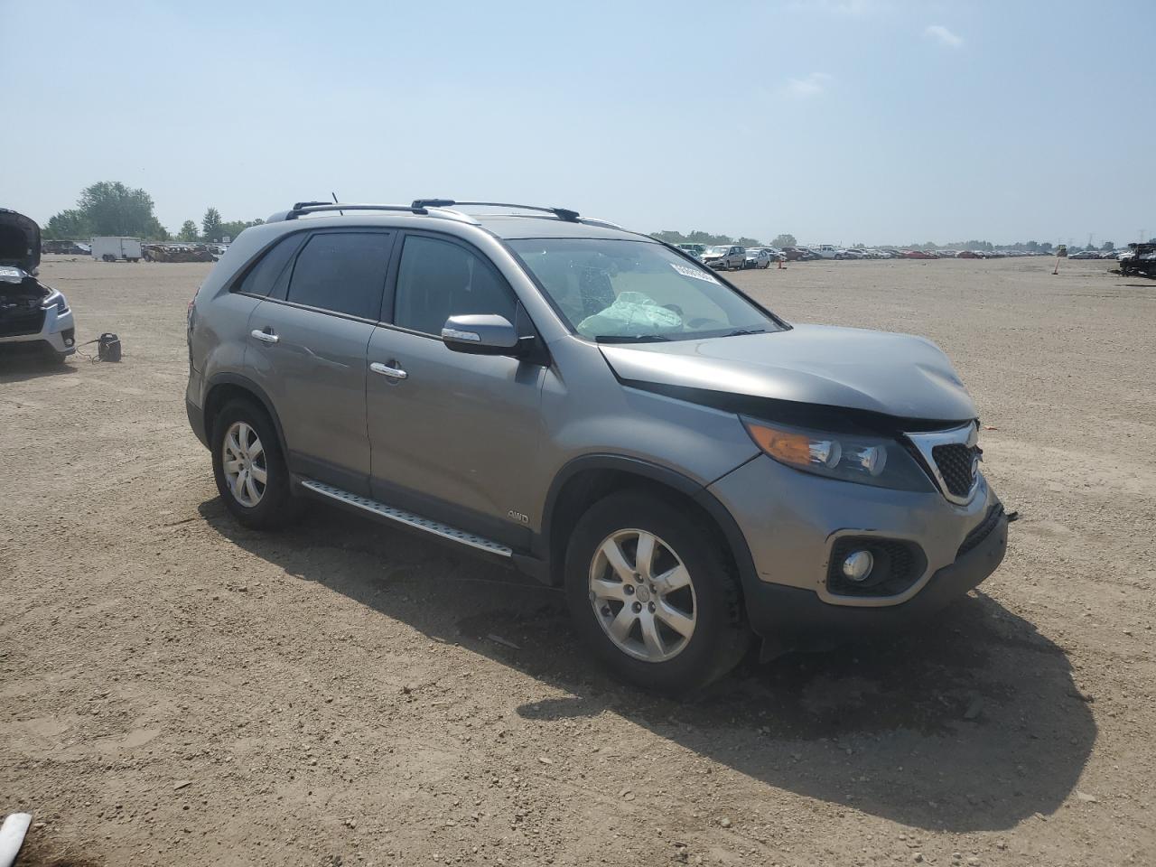 2013 KIA SORENTO LX photo 10