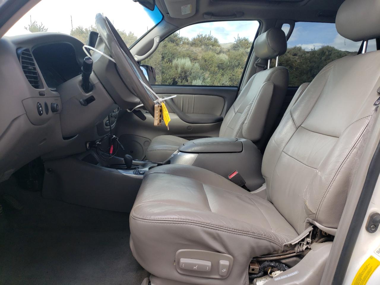 2001 TOYOTA SEQUOIA LIMITED photo 19