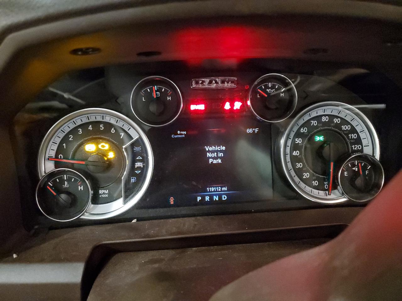 2017 RAM 1500 SLT photo 17