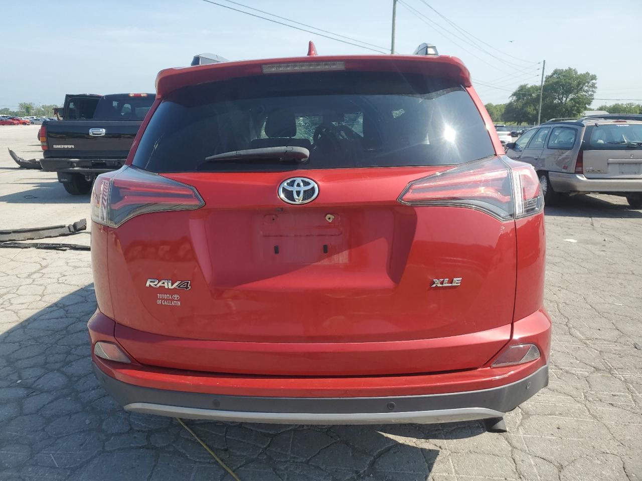 2017 TOYOTA RAV4 XLE photo 11