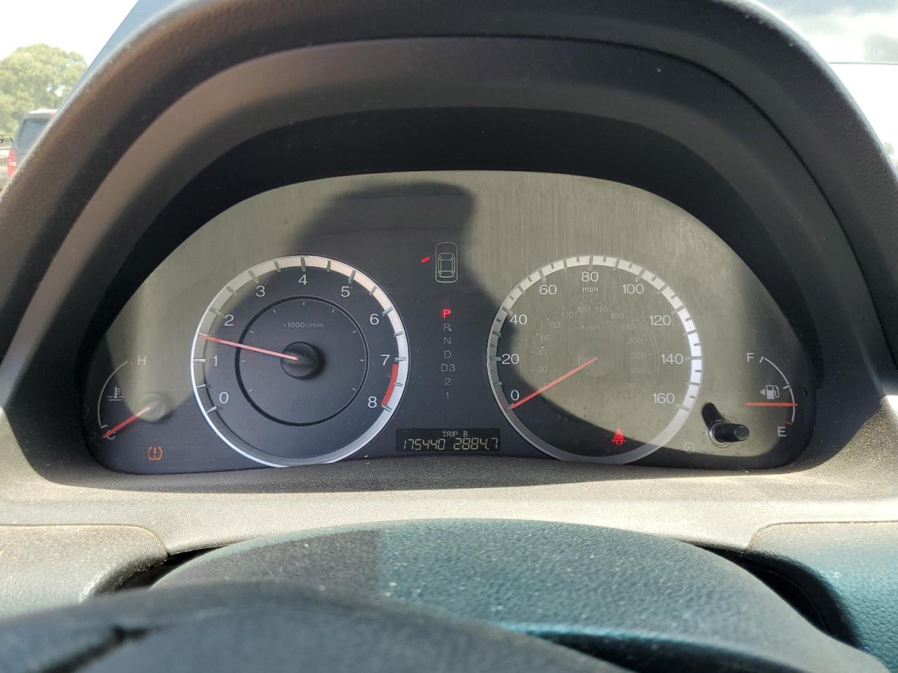 2012 HONDA ACCORD LX photo 9