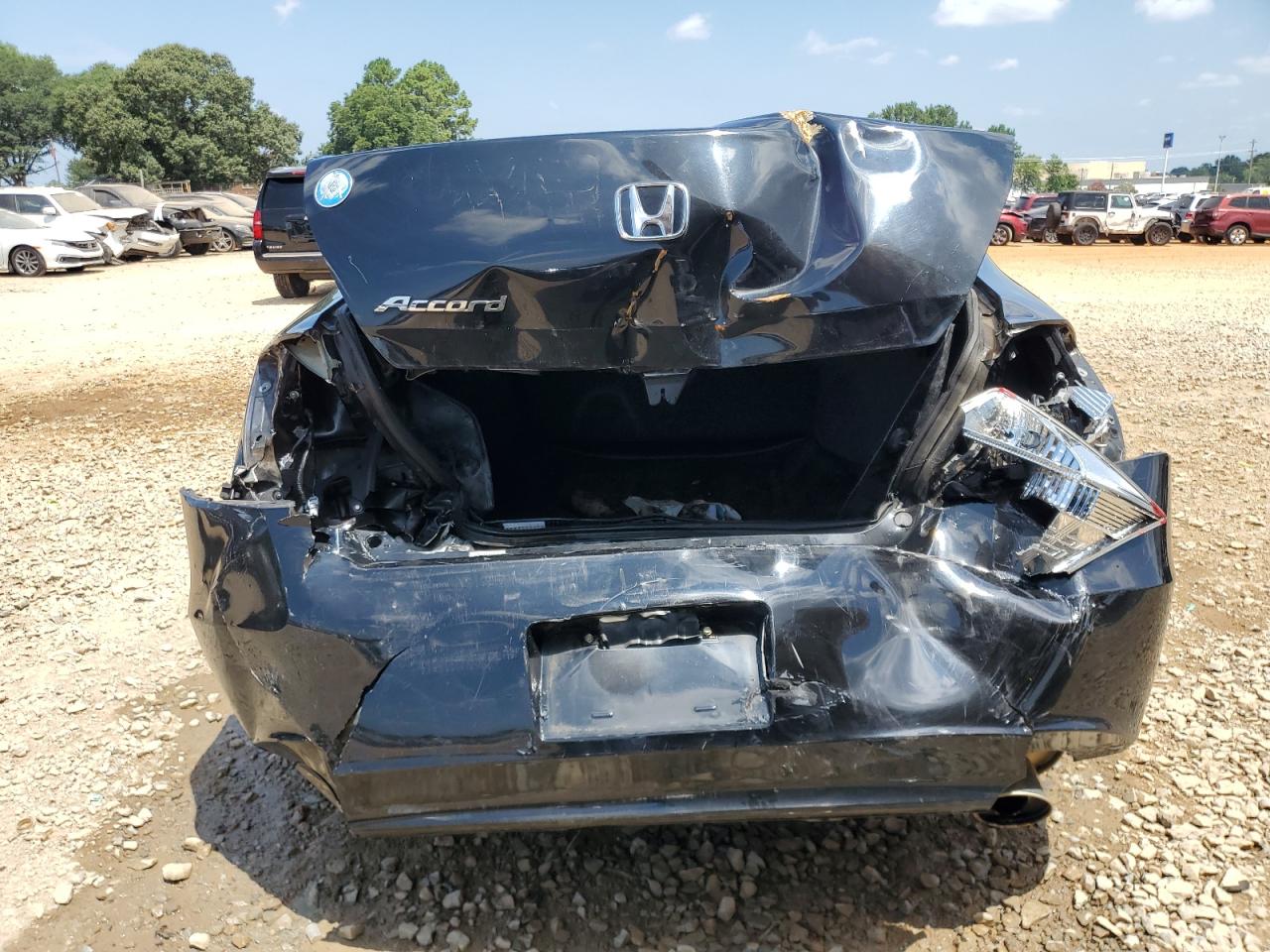 2012 HONDA ACCORD LX photo 6