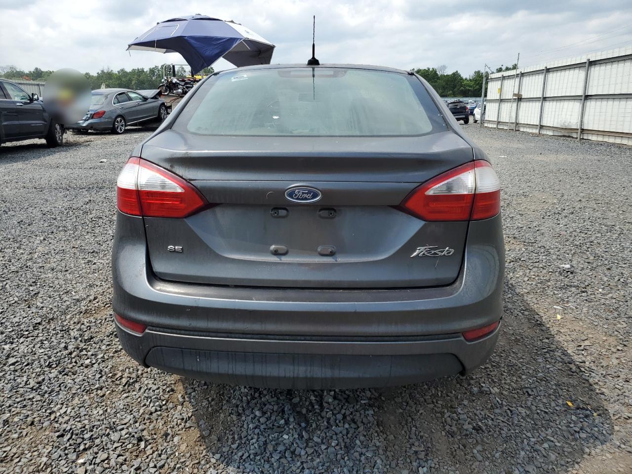 2016 FORD FIESTA SE photo 11