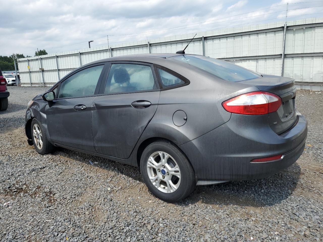 2016 FORD FIESTA SE photo 3