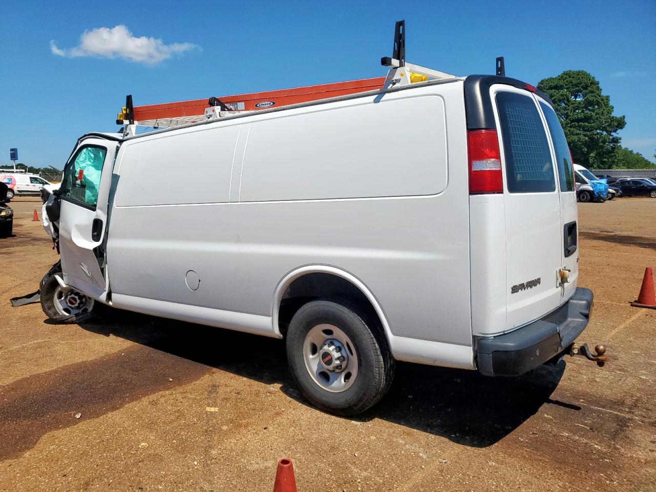 2019 GMC SAVANA G2500 EXTENDED photo 4