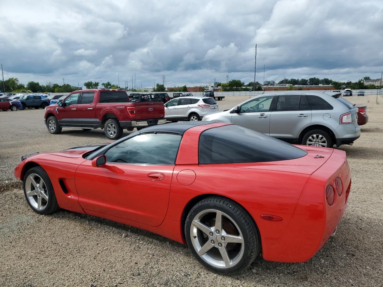 2001 CHEVROLET CORVETTE photo 2