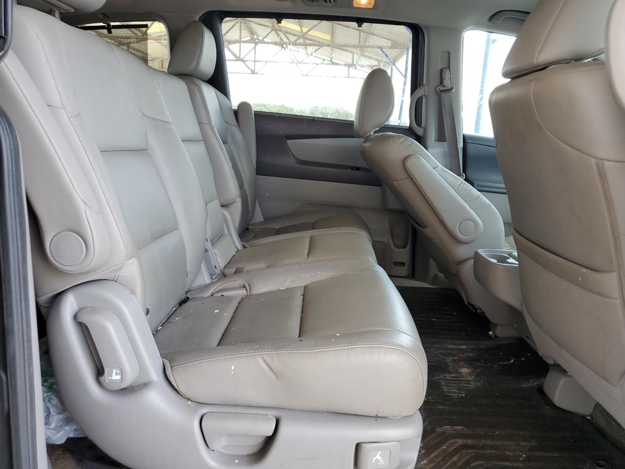 2014 HONDA ODYSSEY TOURING photo 11