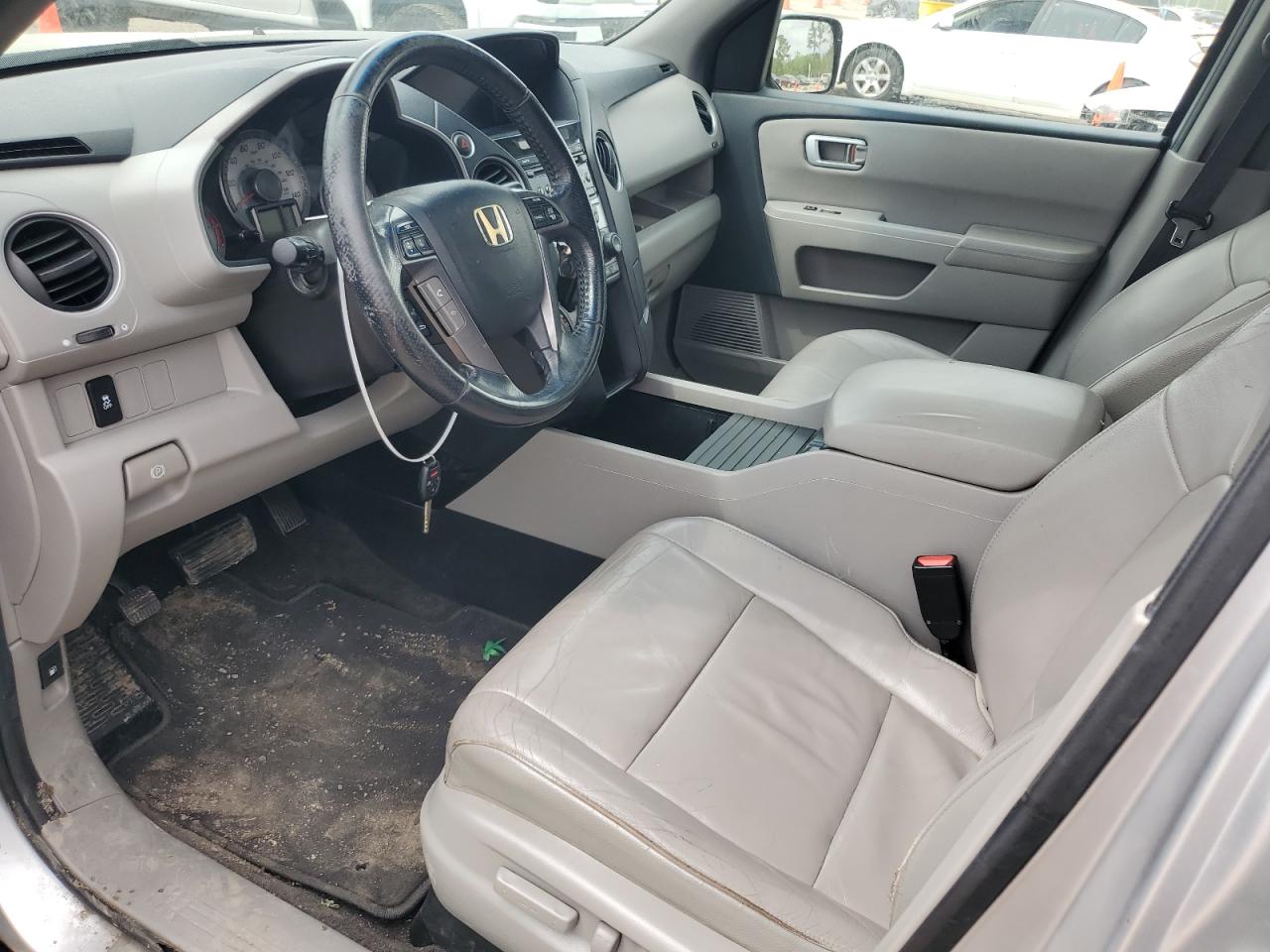 2012 HONDA PILOT EXL photo 13