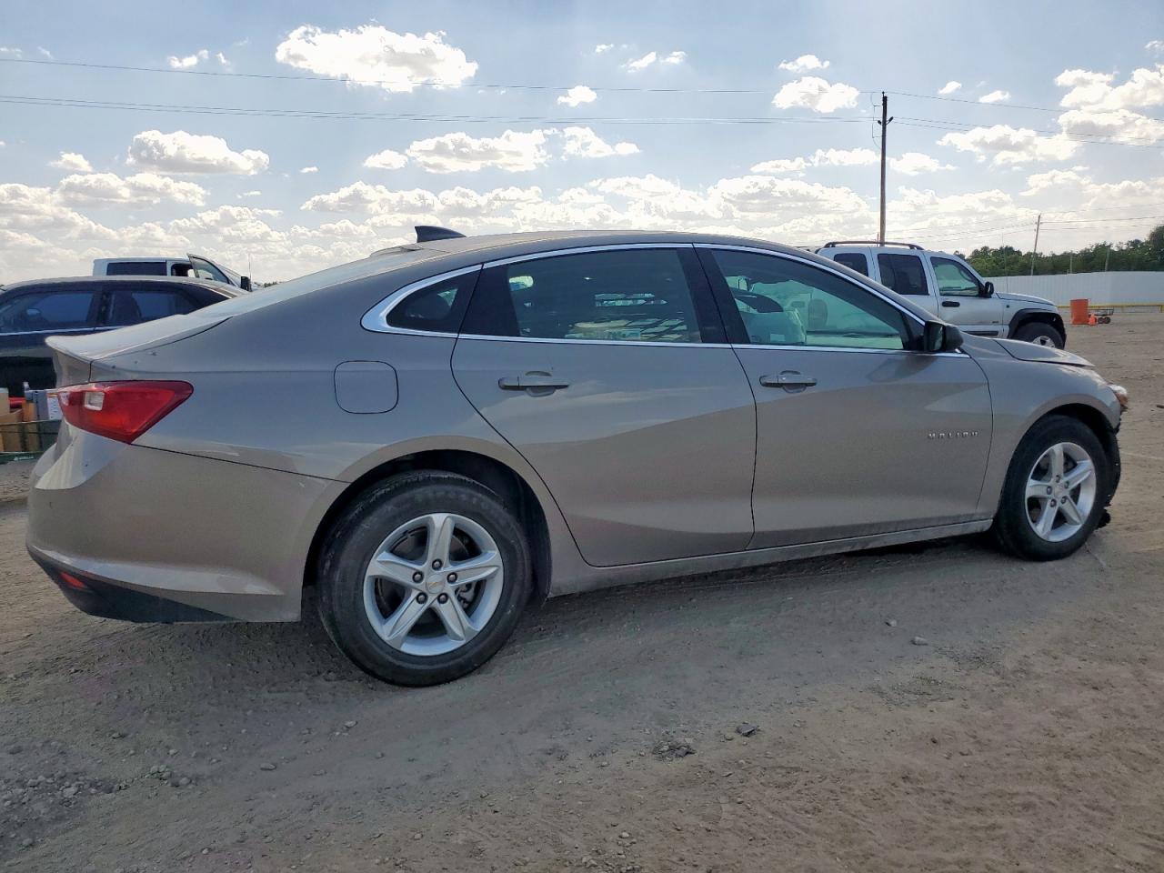 2024 CHEVROLET MALIBU LS photo 7