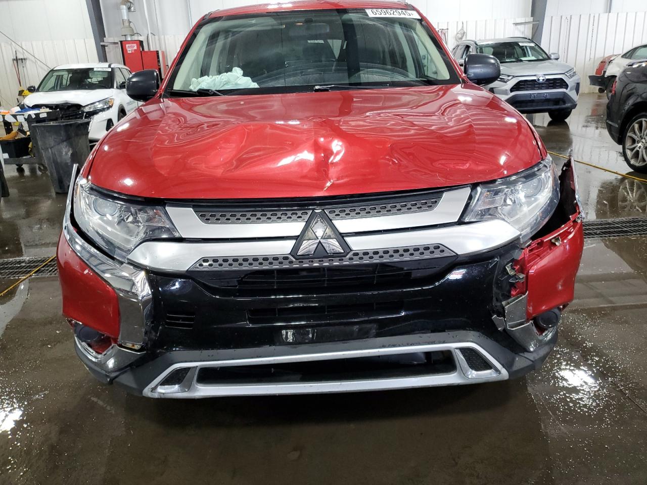 2019 MITSUBISHI OUTLANDER ES photo 9