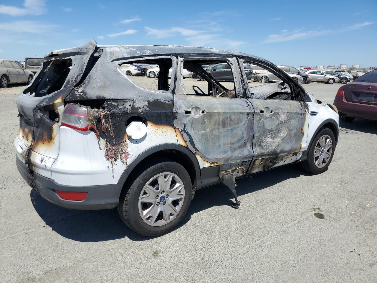 2015 FORD ESCAPE S photo 3