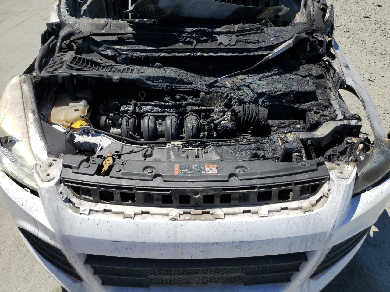 2015 FORD ESCAPE S photo 12