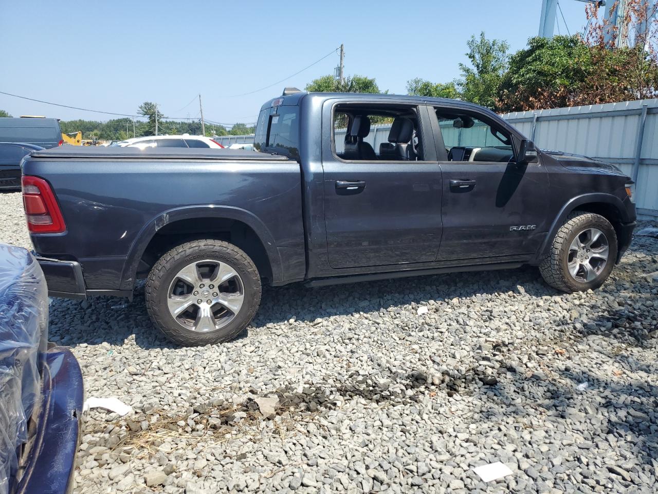 2019 RAM 1500 LARAMIE photo 7