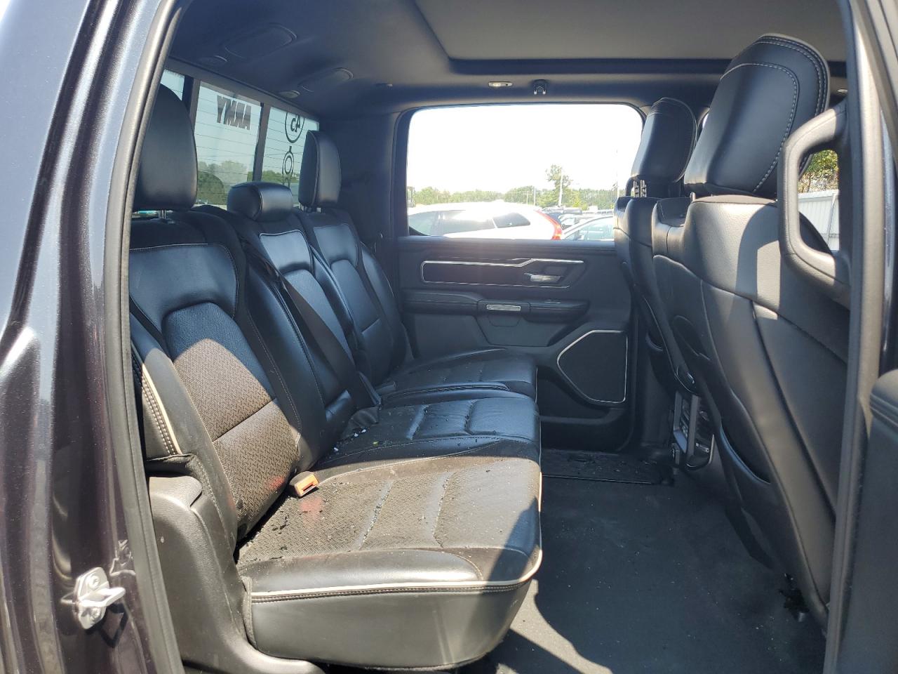 2019 RAM 1500 LARAMIE photo 28