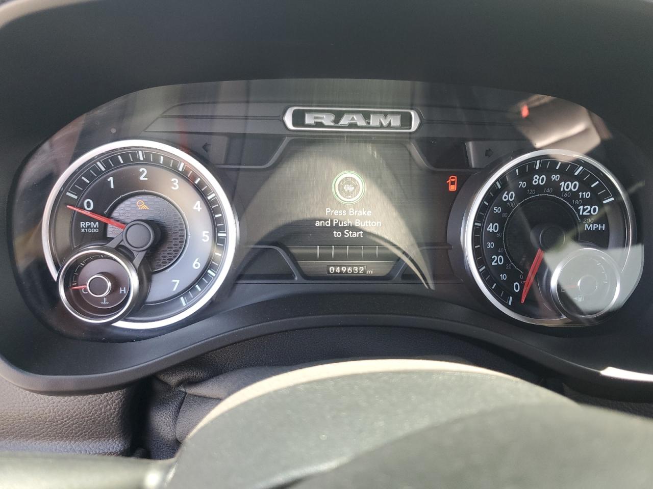 2019 RAM 1500 LARAMIE photo 25