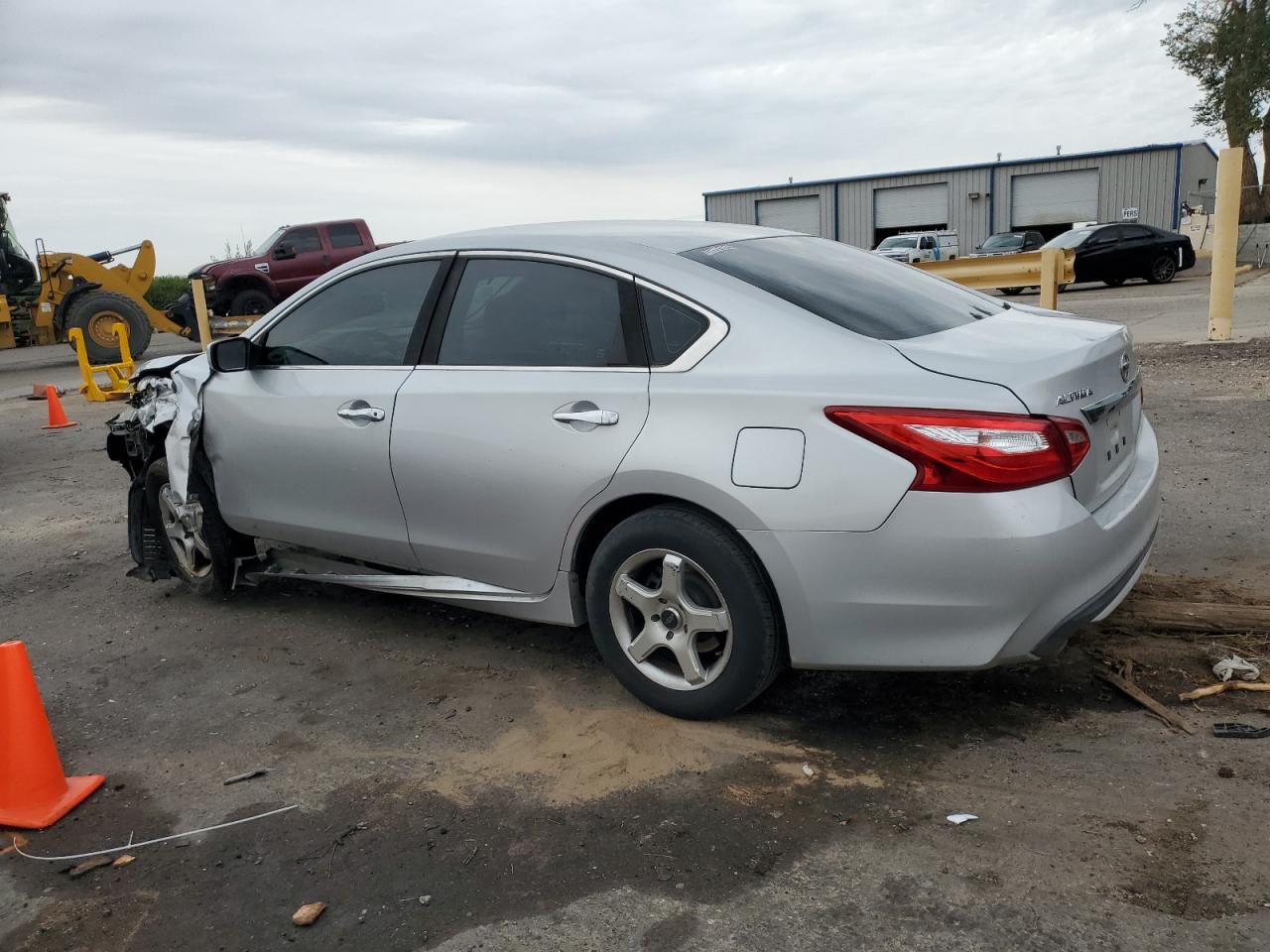 2016 NISSAN ALTIMA 2.5 photo 2