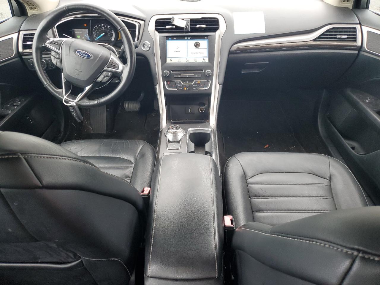 2017 FORD FUSION SE HYBRID photo 8