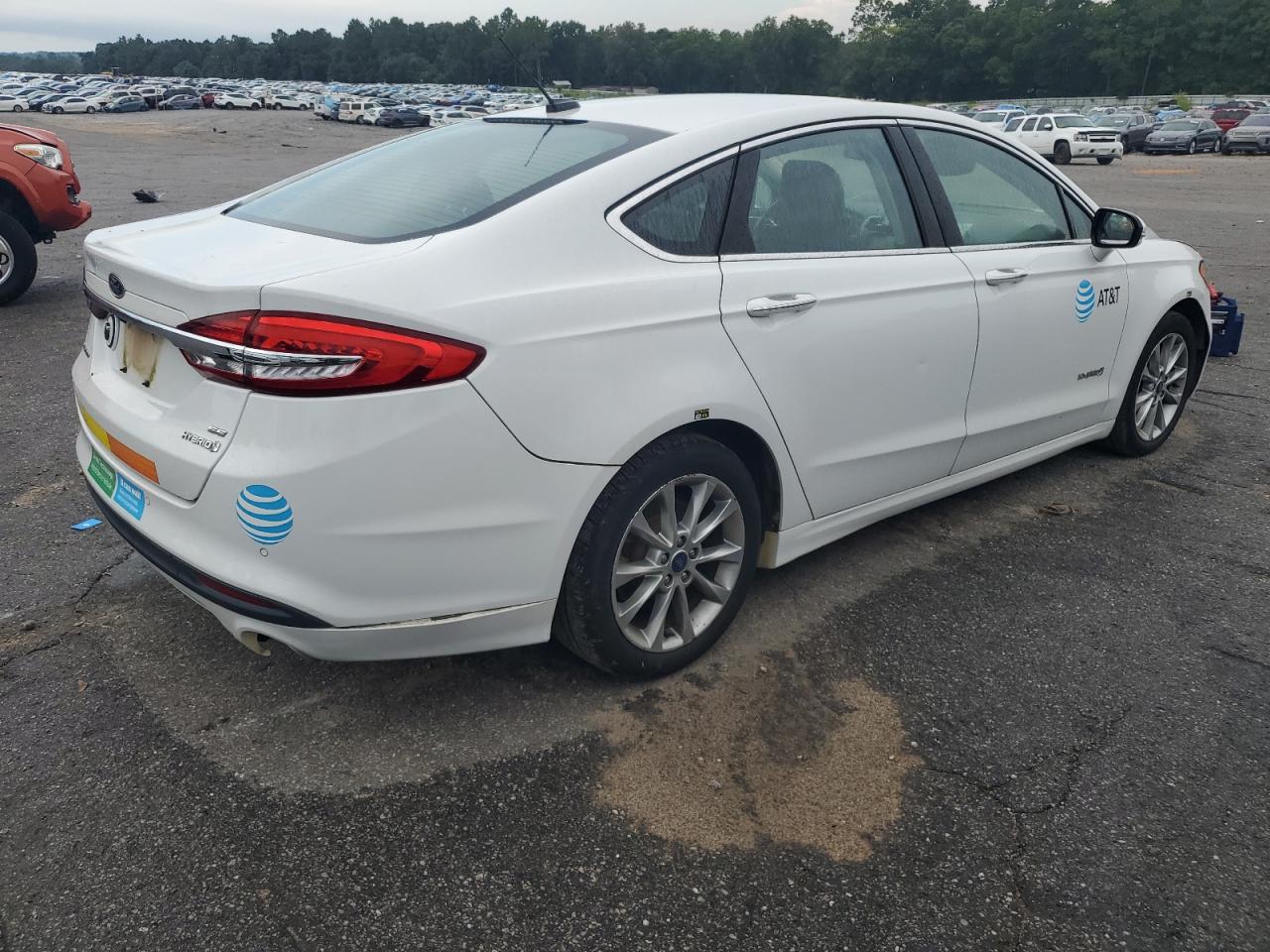 2017 FORD FUSION SE HYBRID photo 3