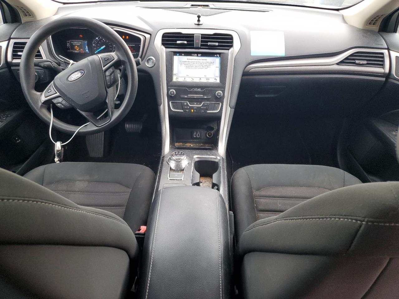 2019 FORD FUSION SE photo 8