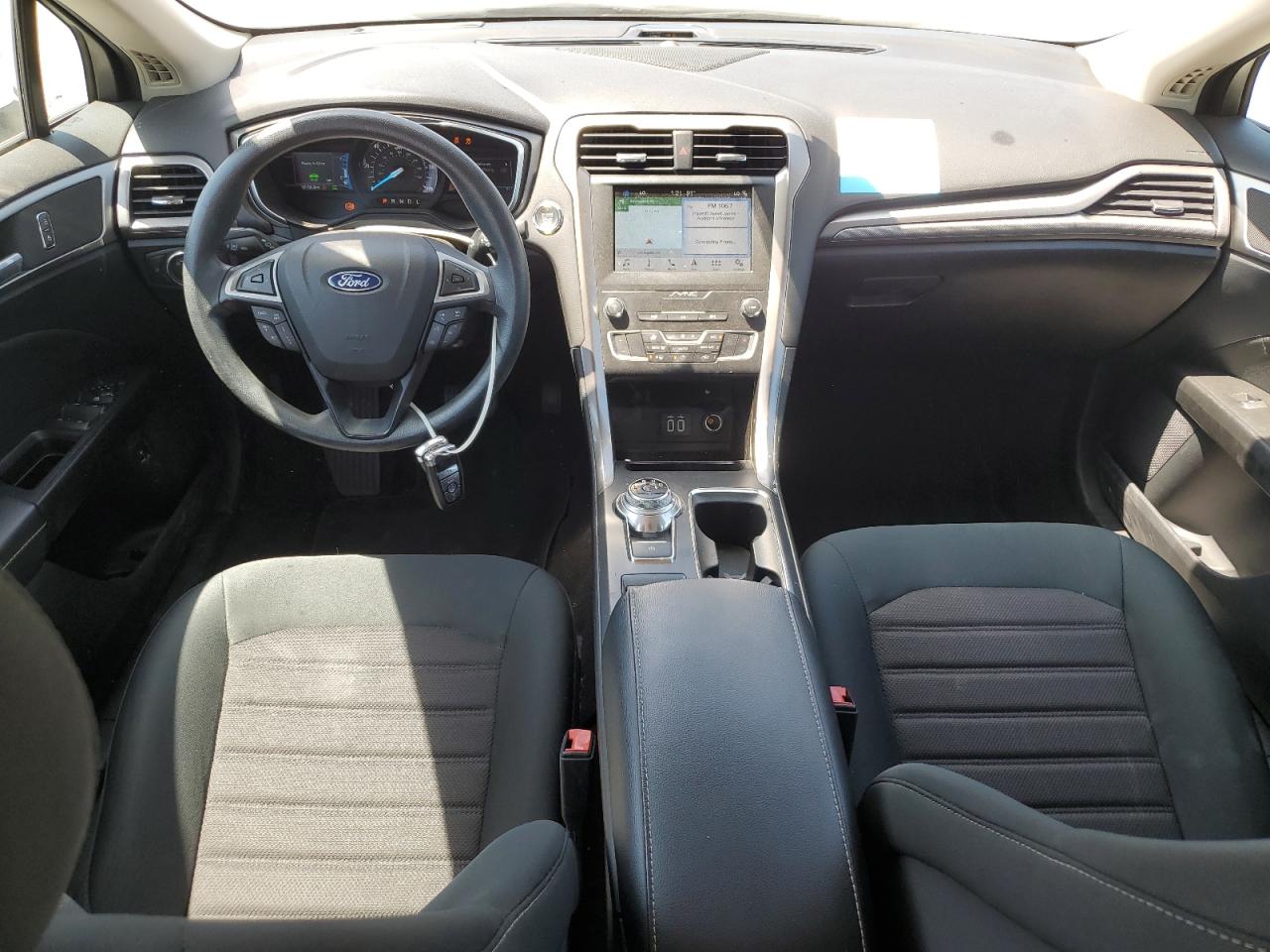2019 FORD FUSION SE photo 8