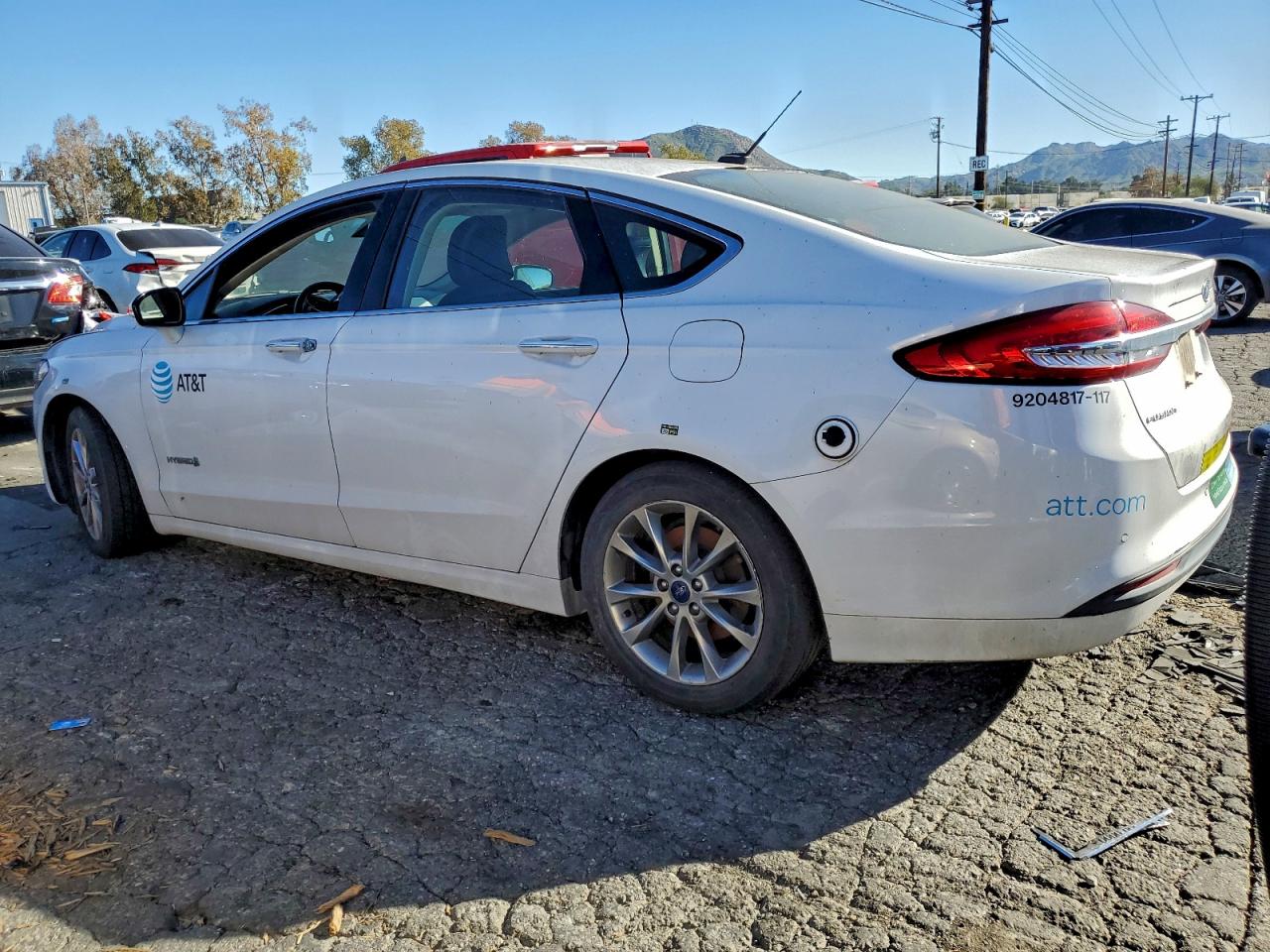 2017 FORD FUSION SE HYBRID photo 3