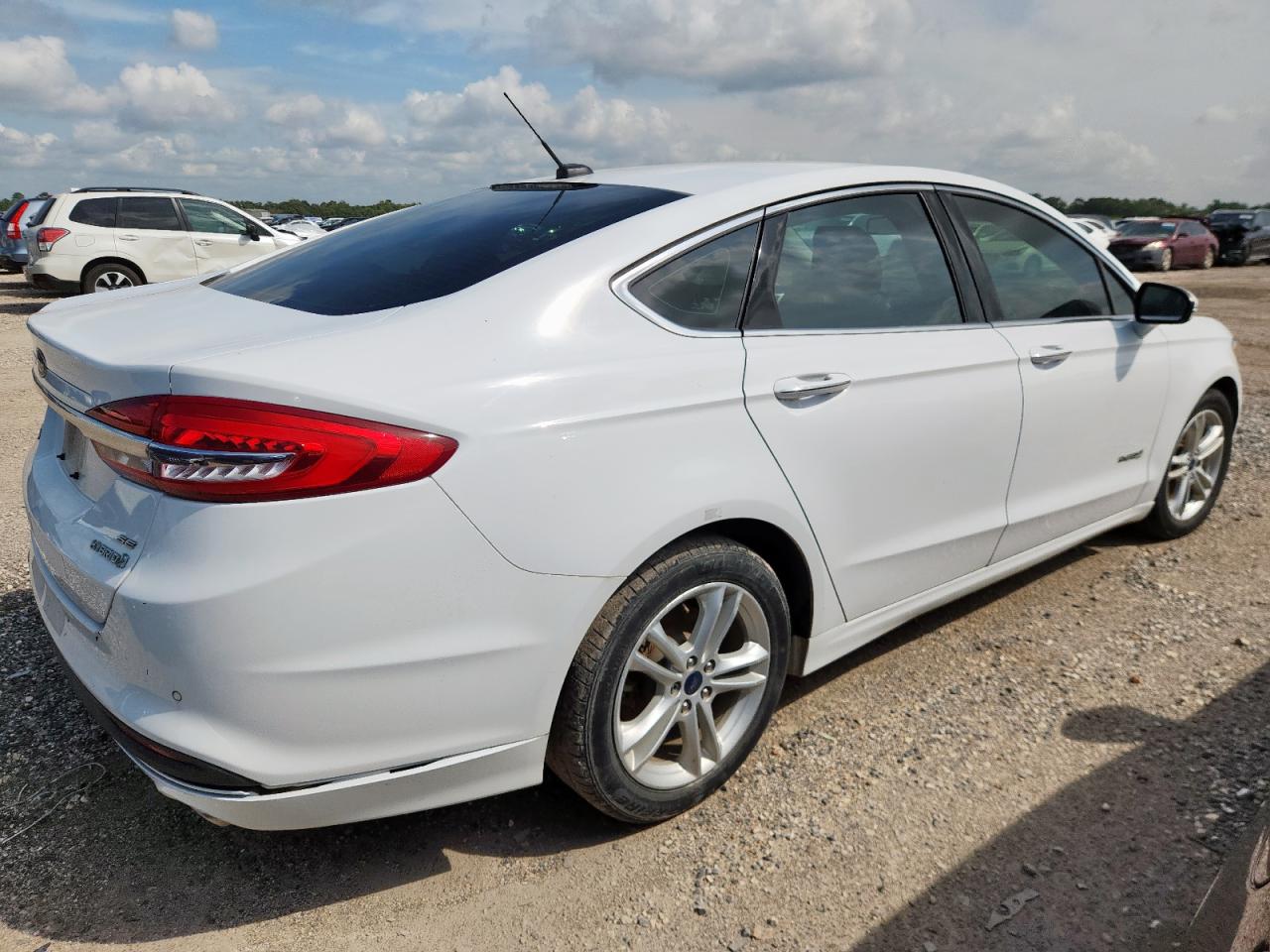 2018 FORD FUSION SE HYBRID photo 5