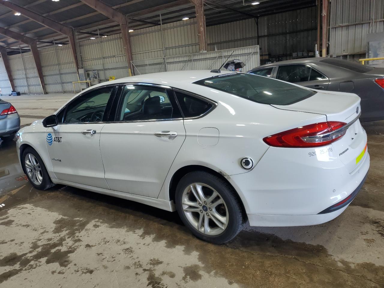 2018 FORD FUSION SE HYBRID photo 4