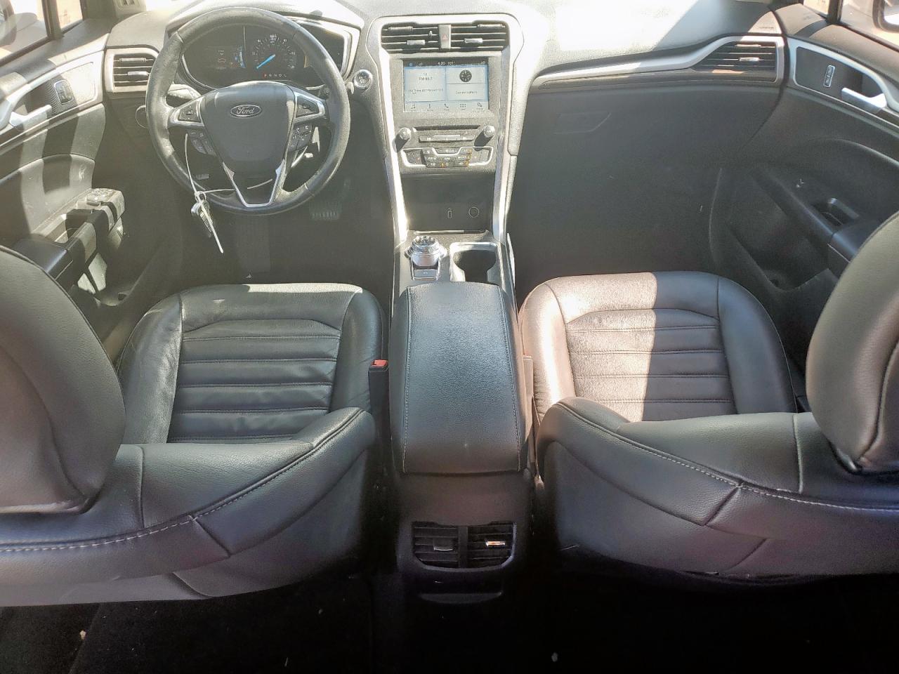 2017 FORD FUSION SE HYBRID photo 8