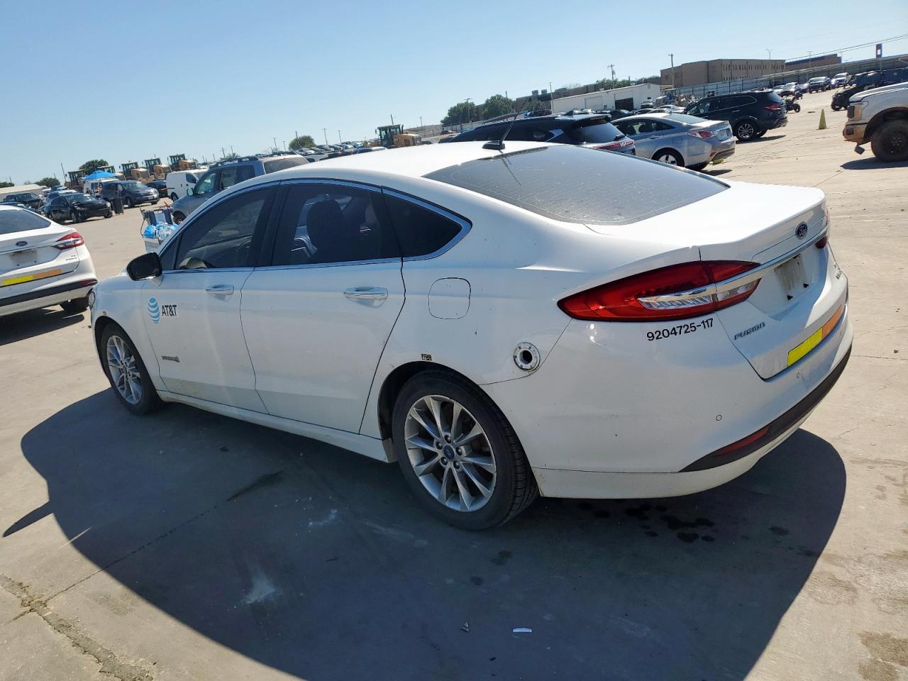 2017 FORD FUSION SE HYBRID photo 2