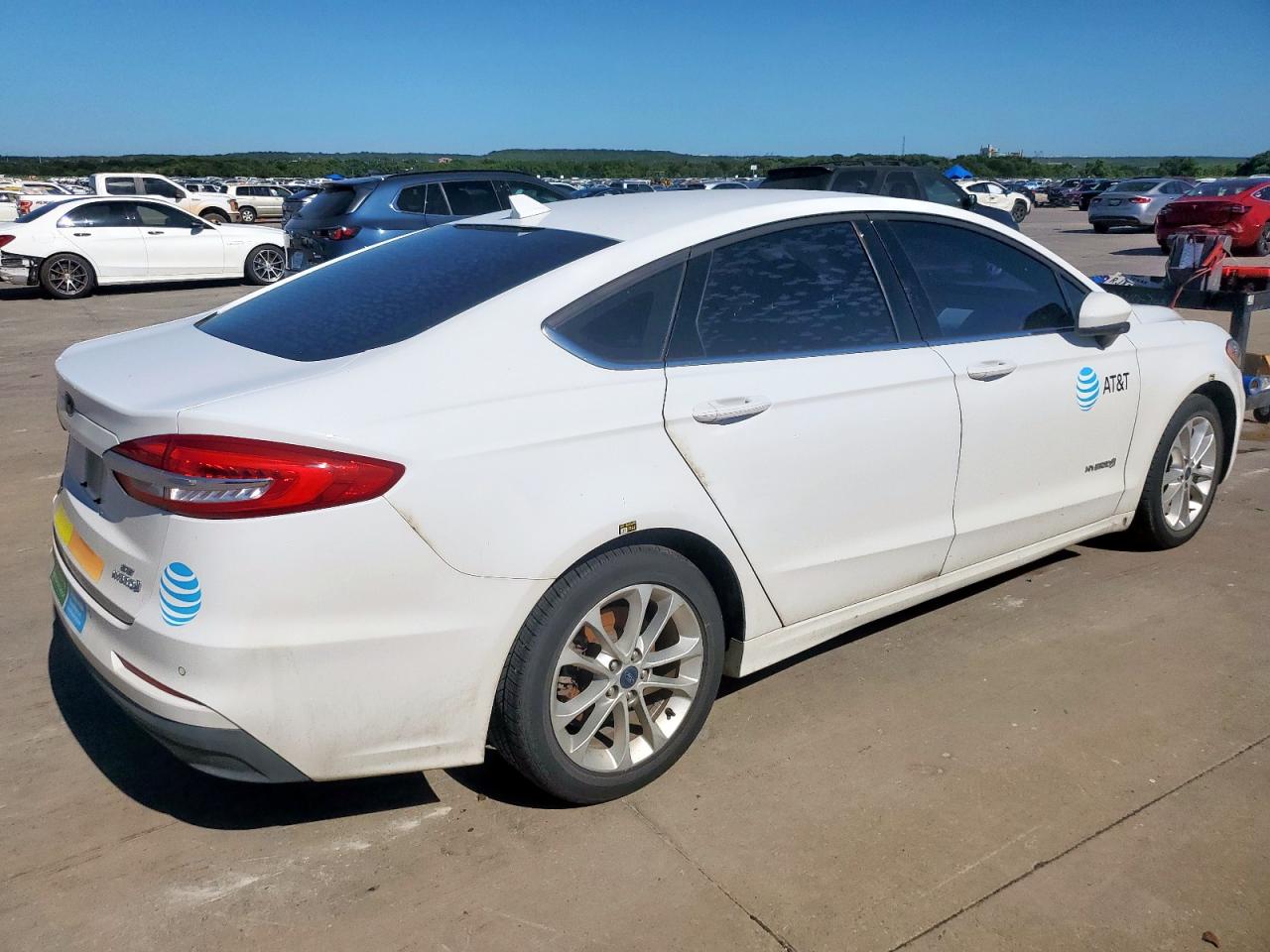 2019 FORD FUSION SE photo 5