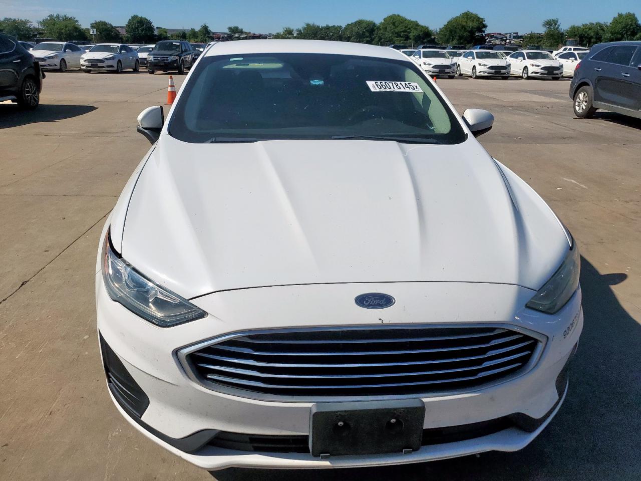2019 FORD FUSION SE photo 9
